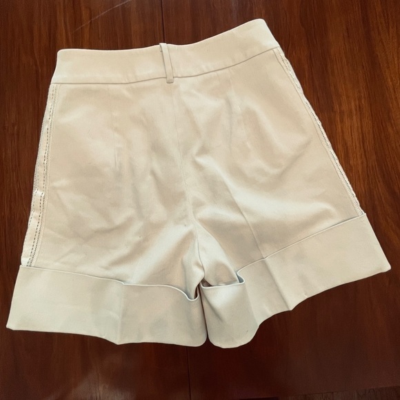 GOEN J FLARED SHORTS Cream High Waist Cuffed Leg Lace Side TrimGorgeous! Size 8 - Picture 5 of 11